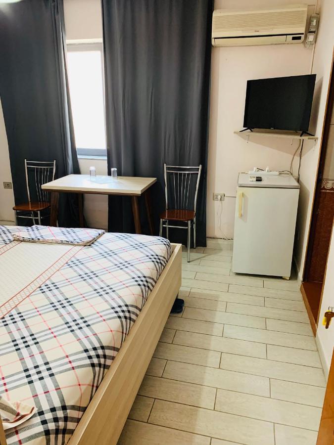 City Rooms And Studio Apartments Tirana Extérieur photo