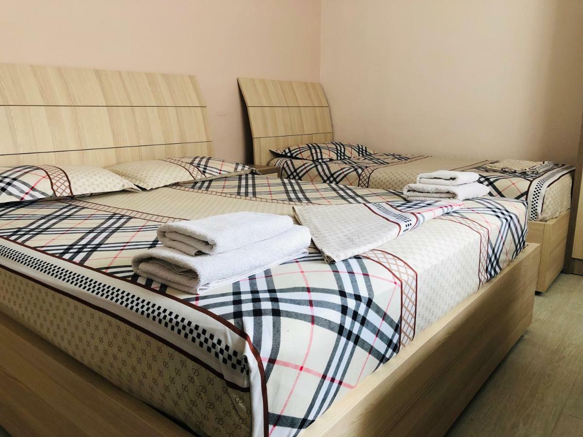 City Rooms And Studio Apartments Tirana Extérieur photo